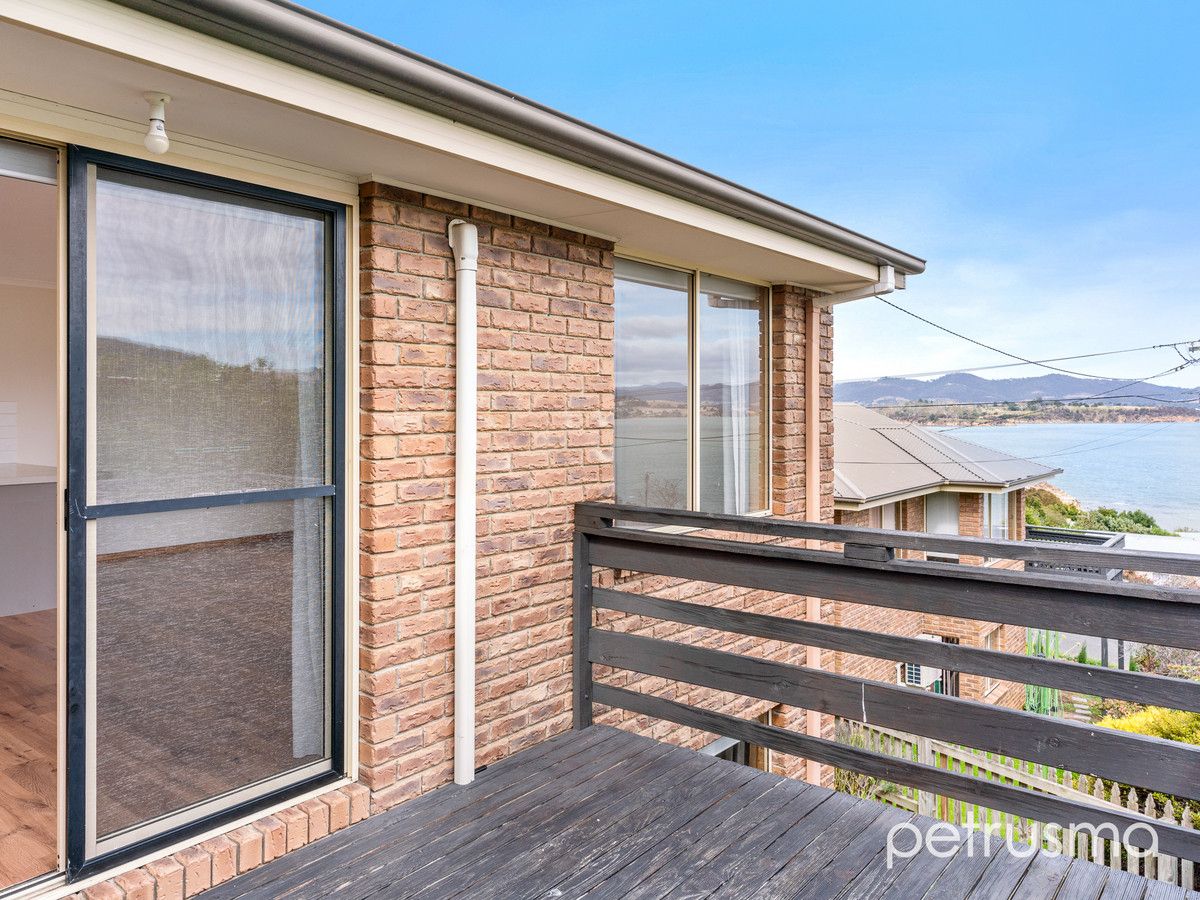 2/17 Brady Street, Midway Point TAS 7171, Image 1