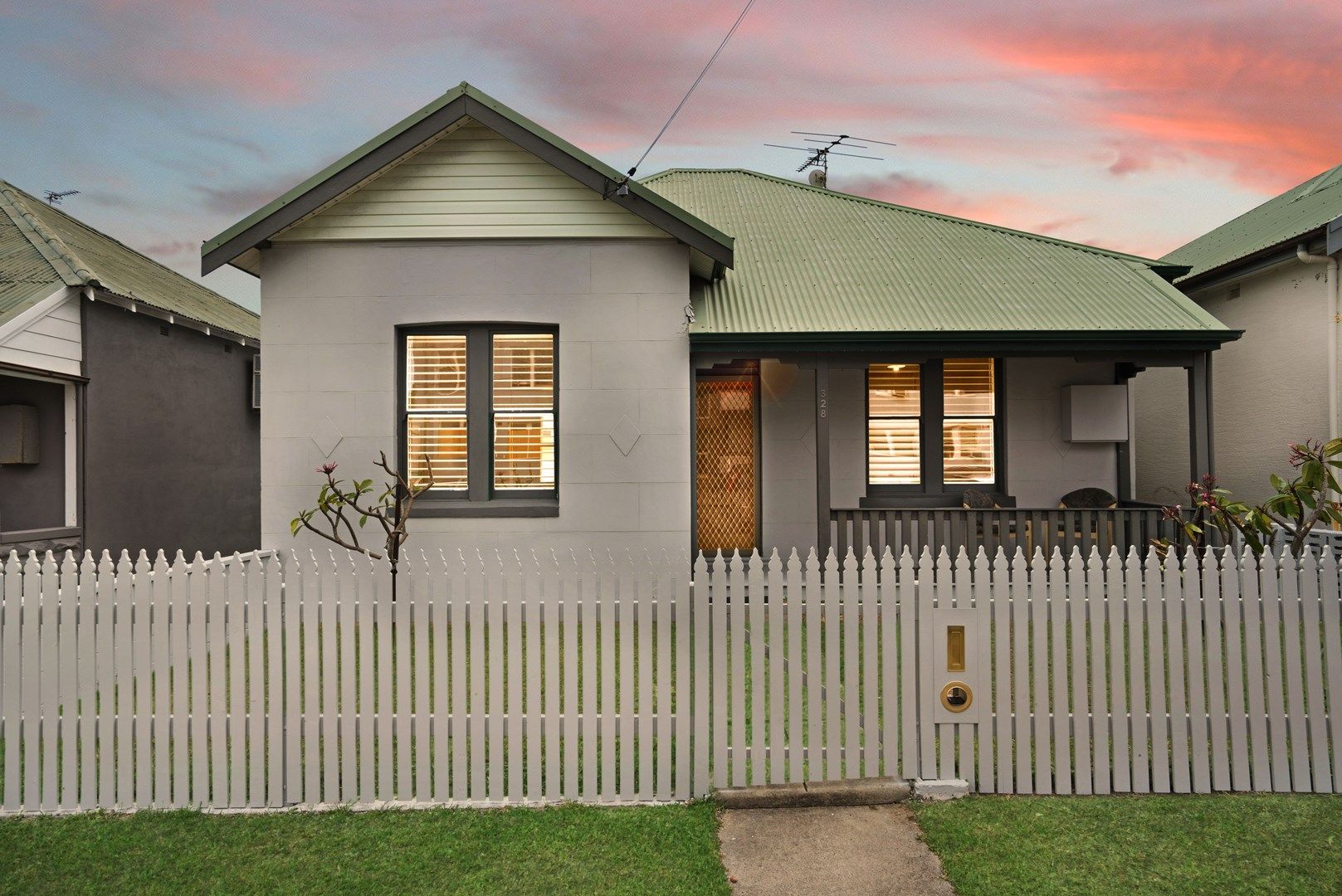 328 Darby Street, Cooks Hill NSW 2300, Image 0