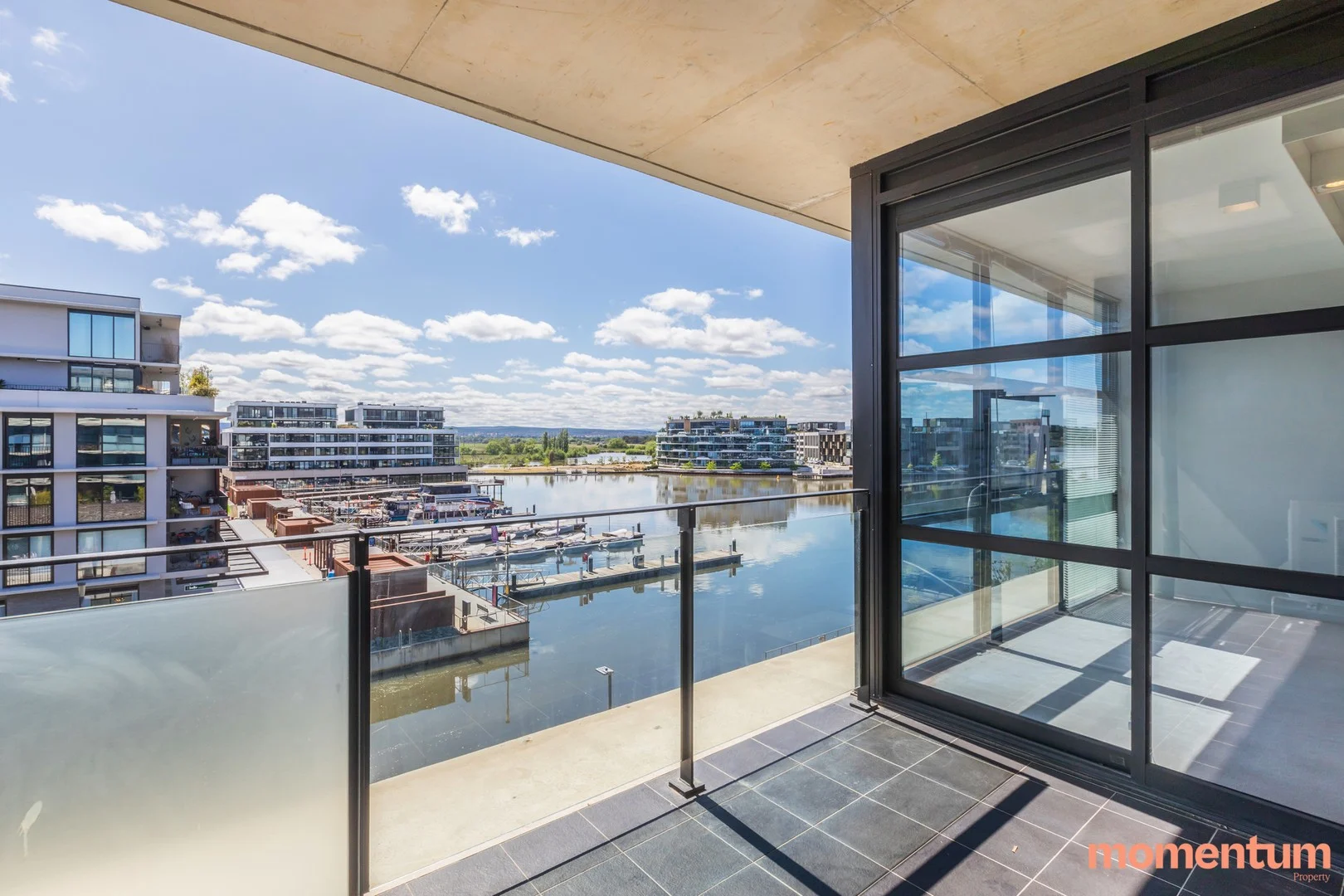 14/27 Eastlake Parade, Kingston ACT 2604