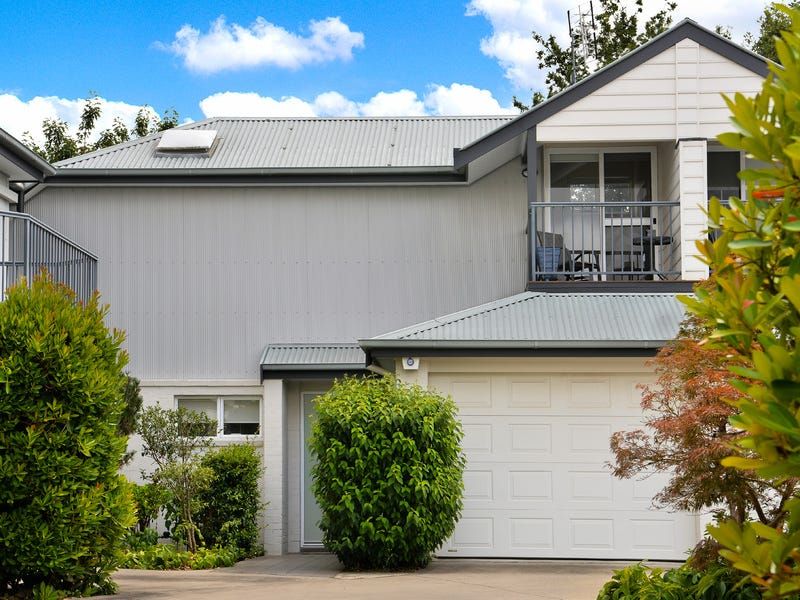 2 bedrooms Townhouse in 10/12 Mack Street MOSS VALE NSW, 2577