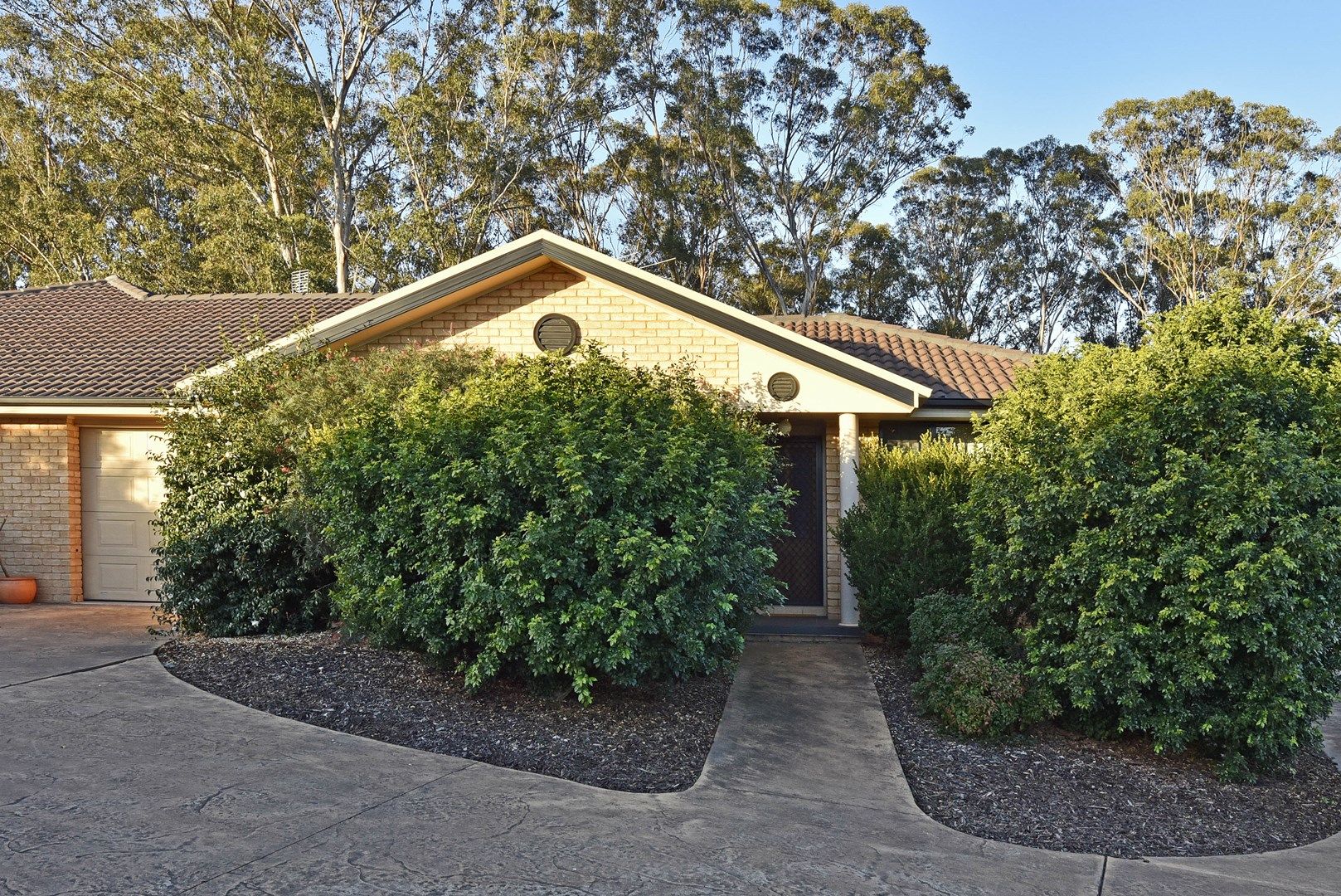 2/26 Cabernet Grove, Cessnock NSW 2325, Image 0