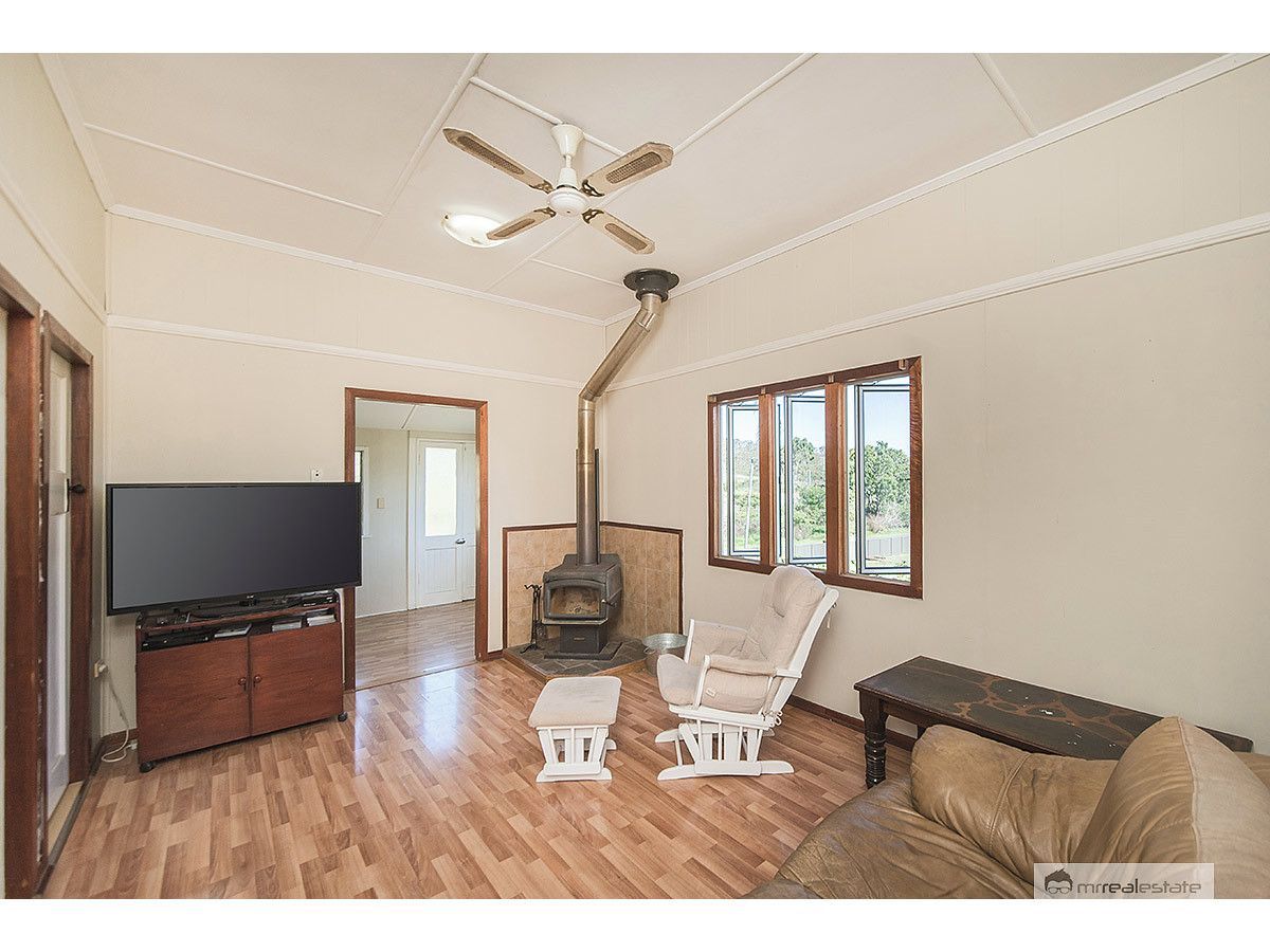 1656 Raglan Station Road, Raglan QLD 4697, Image 2