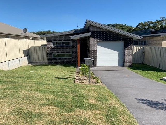 4 bedrooms House in 47 Gita Place WOOLGOOLGA NSW, 2456