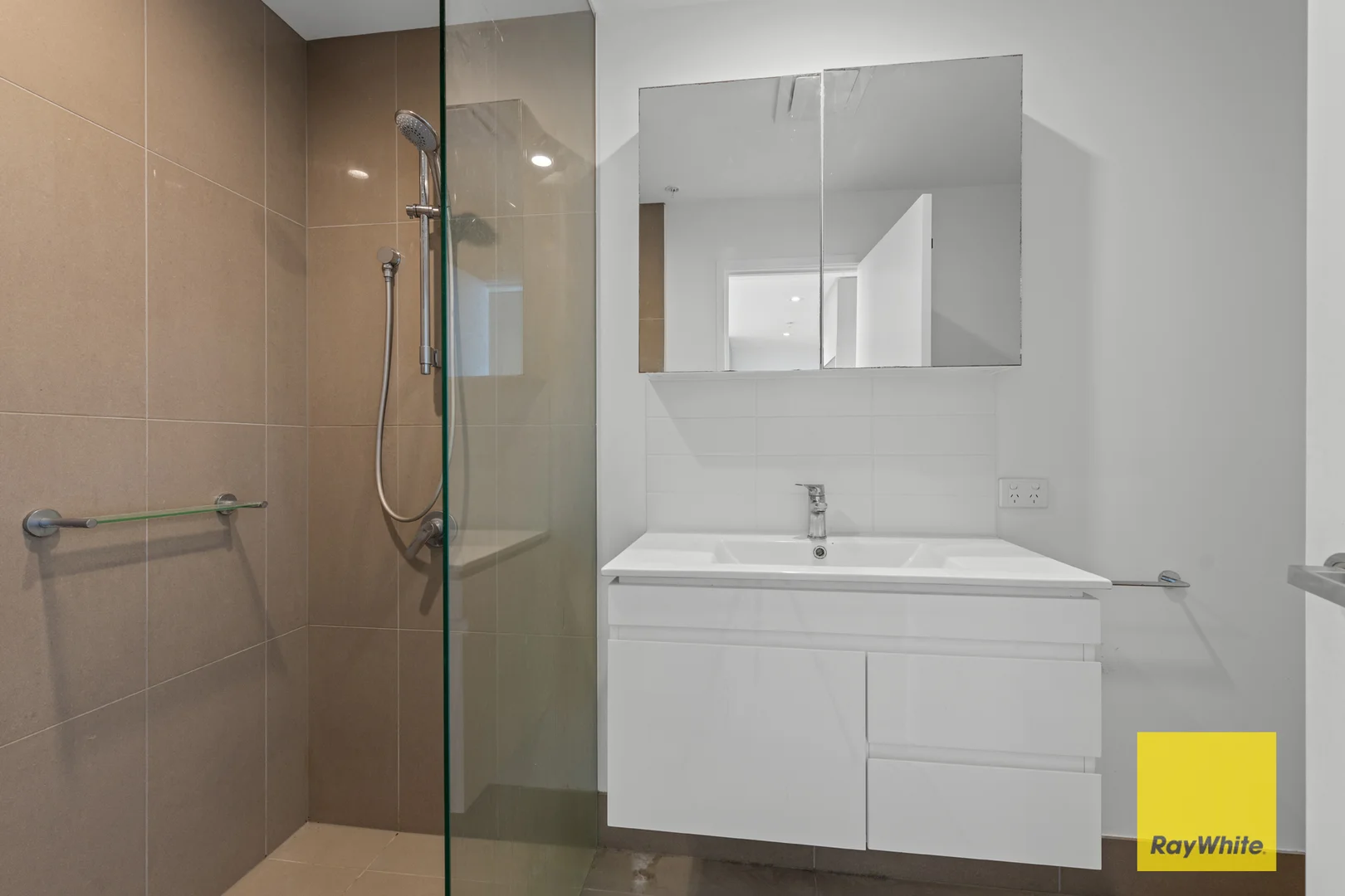 Additional image 12 of 10811/320 Macarthur Avenue, Hamilton QLD 4007