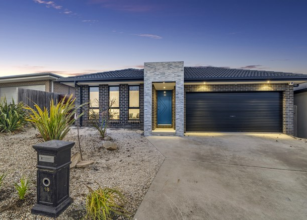 18 Carmody Street, Casey ACT 2913