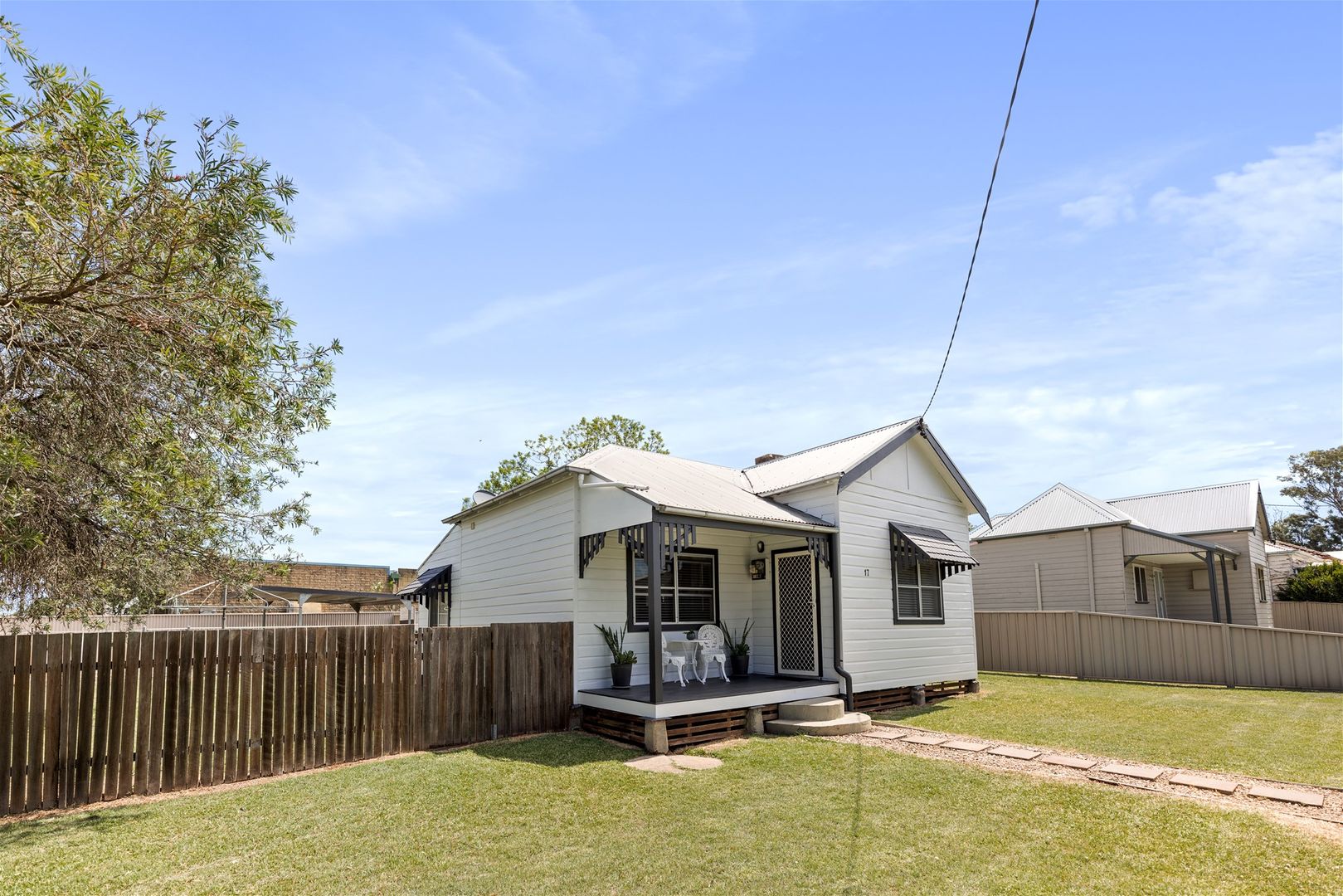 17 Railway St, Cessnock NSW 2325, Image 2