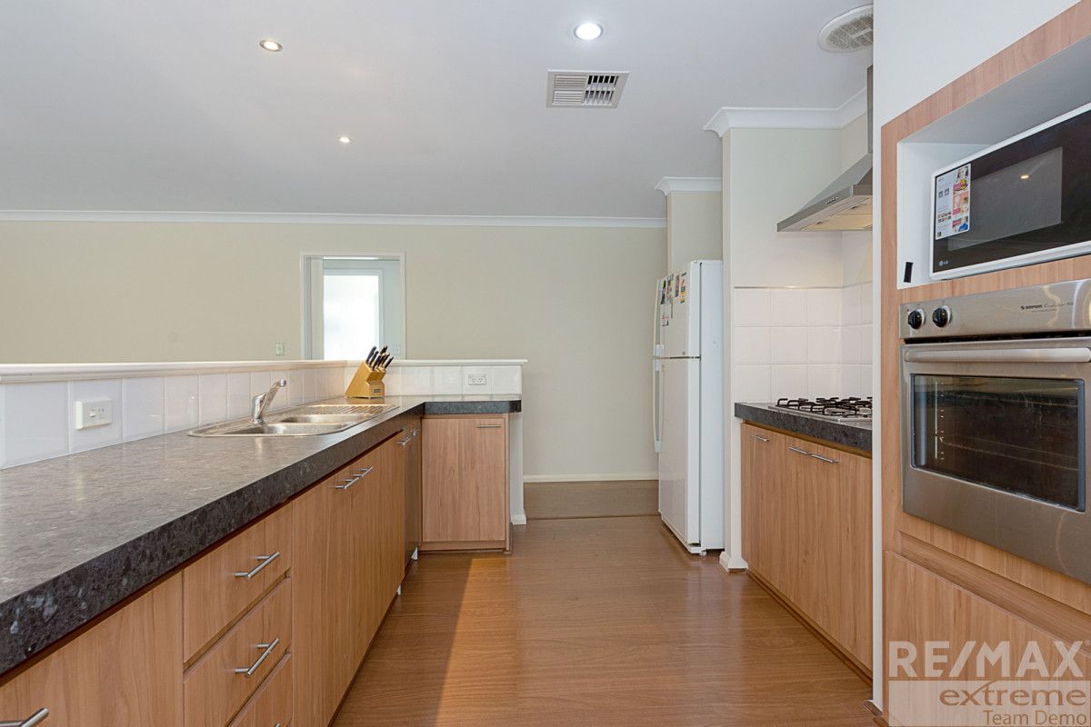 5 Belhus Court, Tapping WA 6065, Image 1