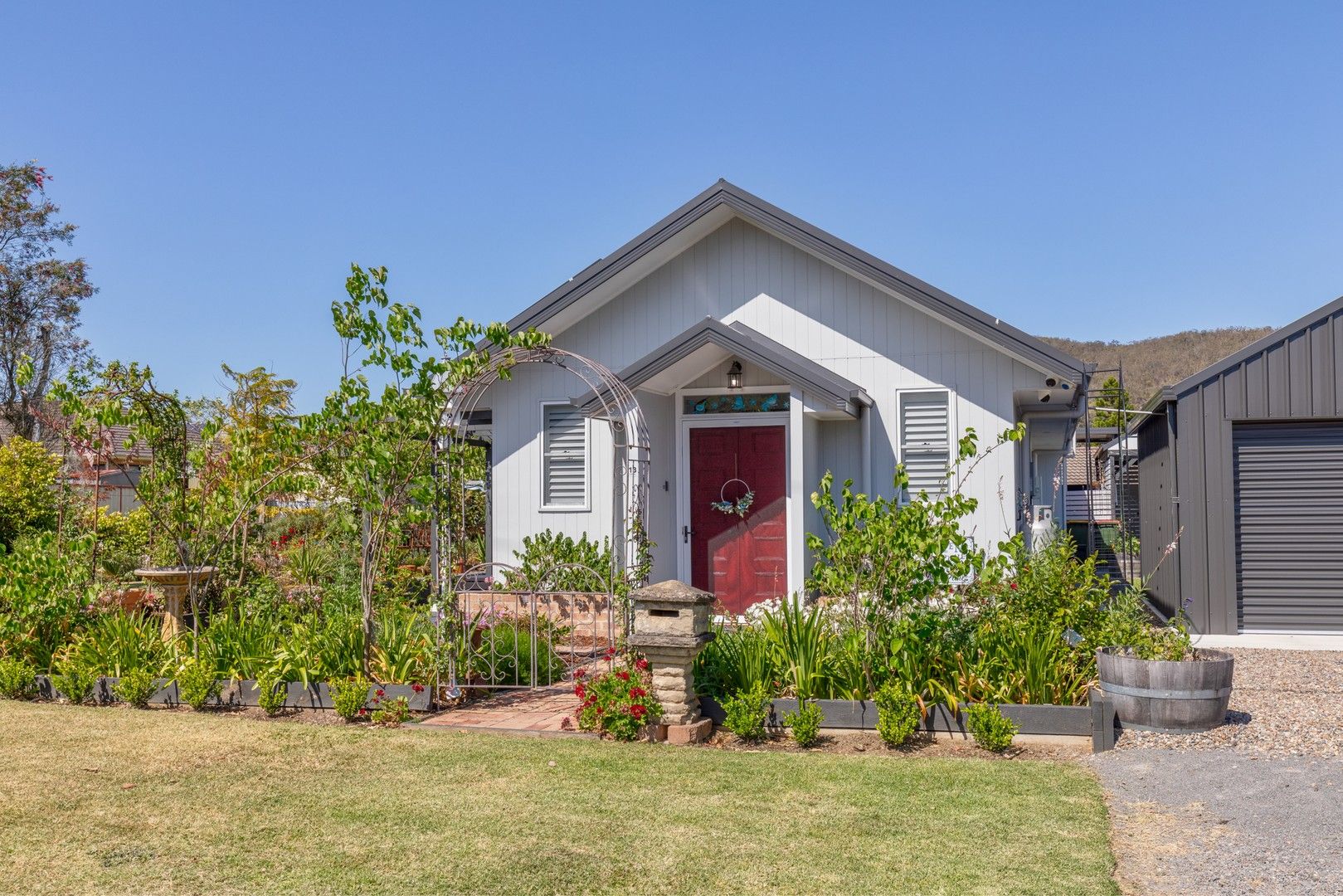 13 Main Street, Paterson NSW 2421 Domain