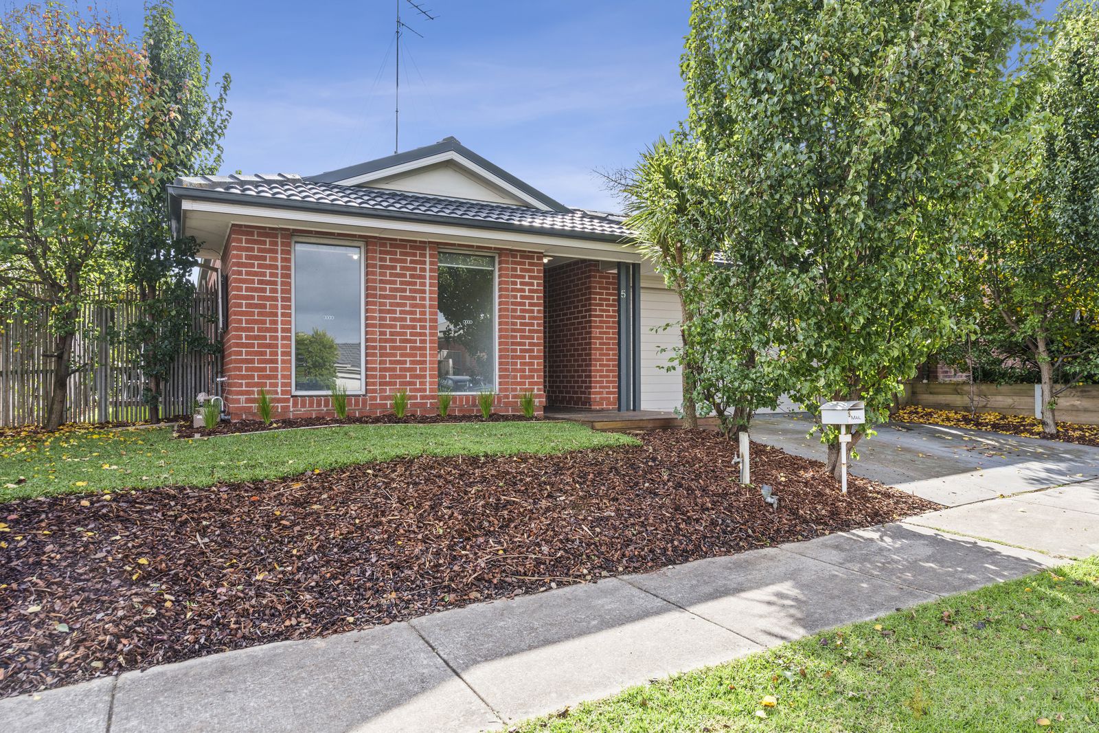 5 Parkfront Drive, Leopold VIC 3224, Image 0