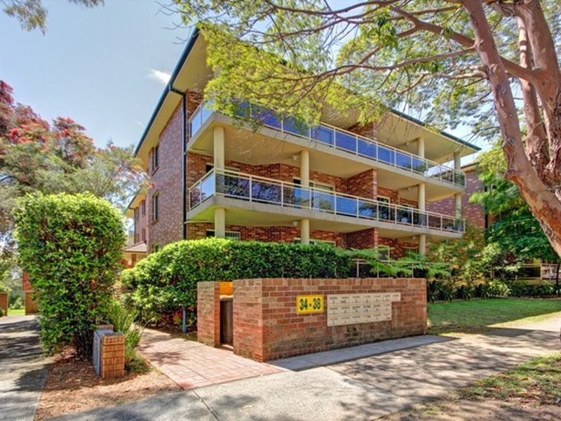 3 bedrooms Apartment / Unit / Flat in 7/34-38 Martin Place MORTDALE NSW, 2223