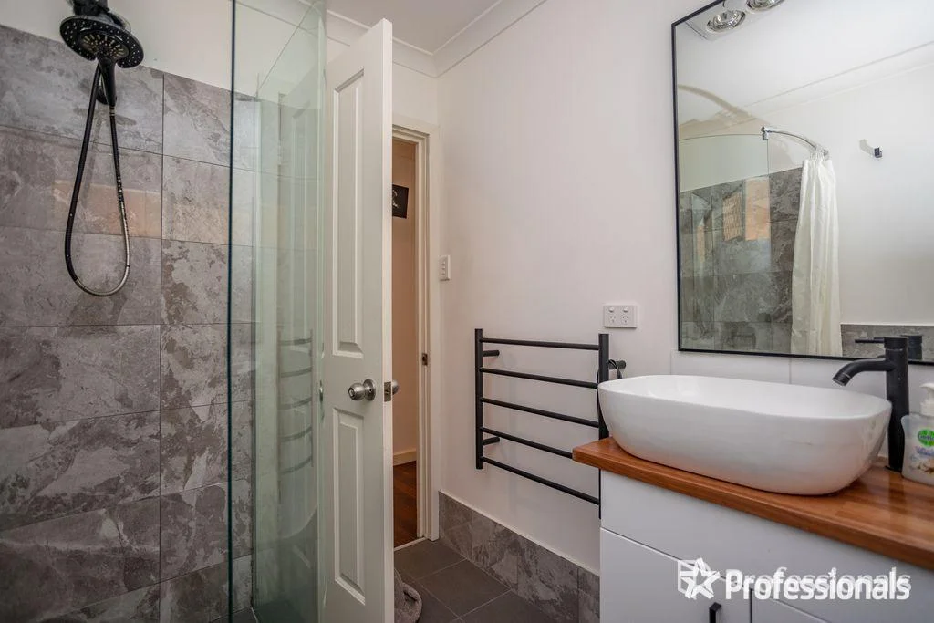 Additional image 12 of 13 Blantyre Way, Kelmscott WA 6111