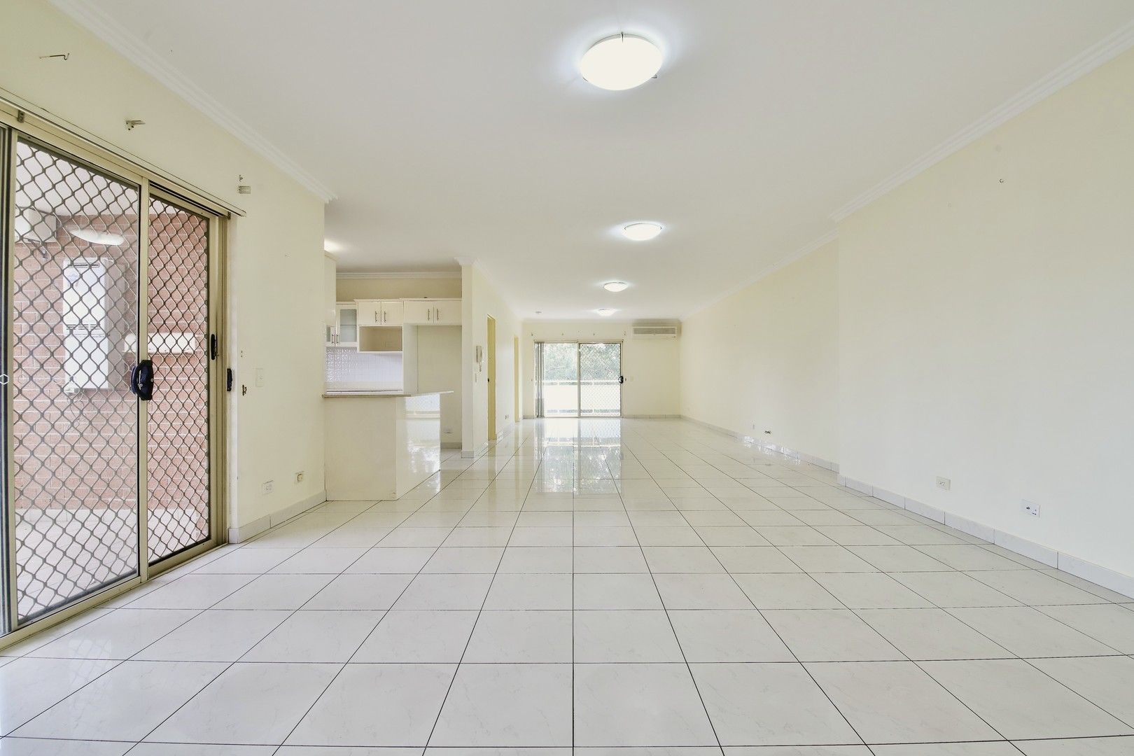 3 bedrooms Apartment / Unit / Flat in 12/5-7 Myrtle Road BANKSTOWN NSW, 2200