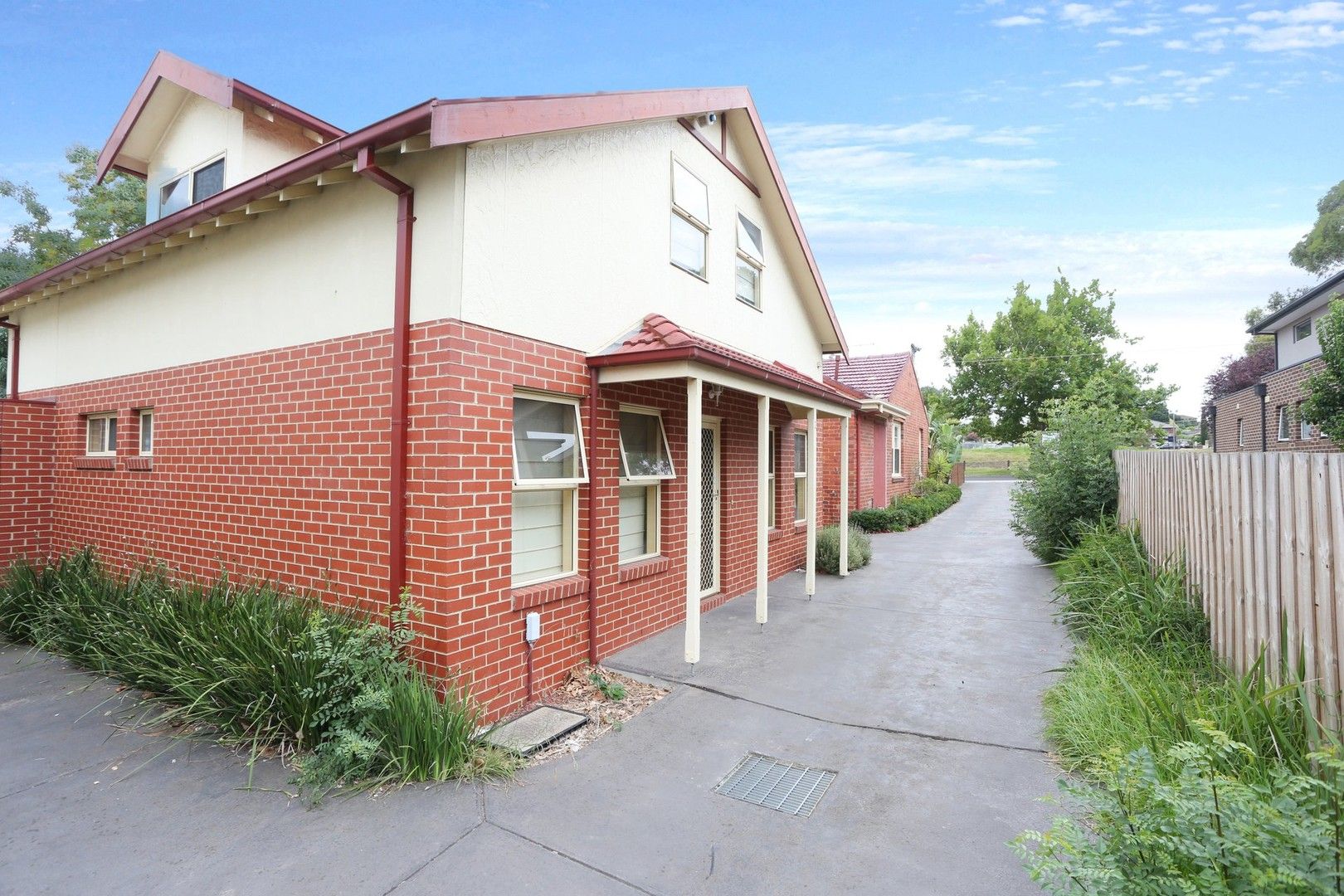 3 bedrooms Townhouse in 2/31 James Street HEIDELBERG HEIGHTS VIC, 3081