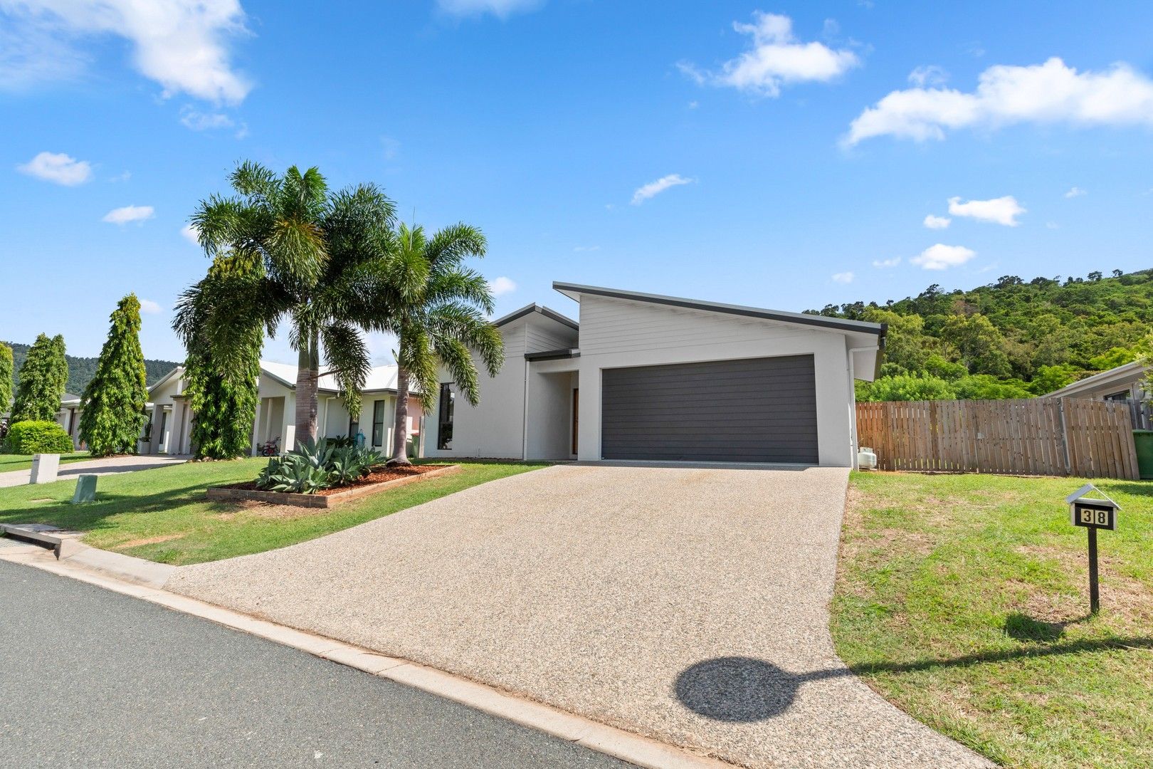 38 Lemau Court, Jubilee Pocket QLD 4802, Image 0