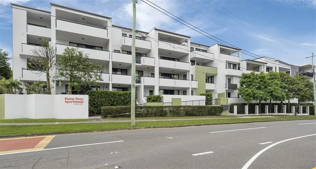 A spacious unit in a perfect location near Garden City shopping Center