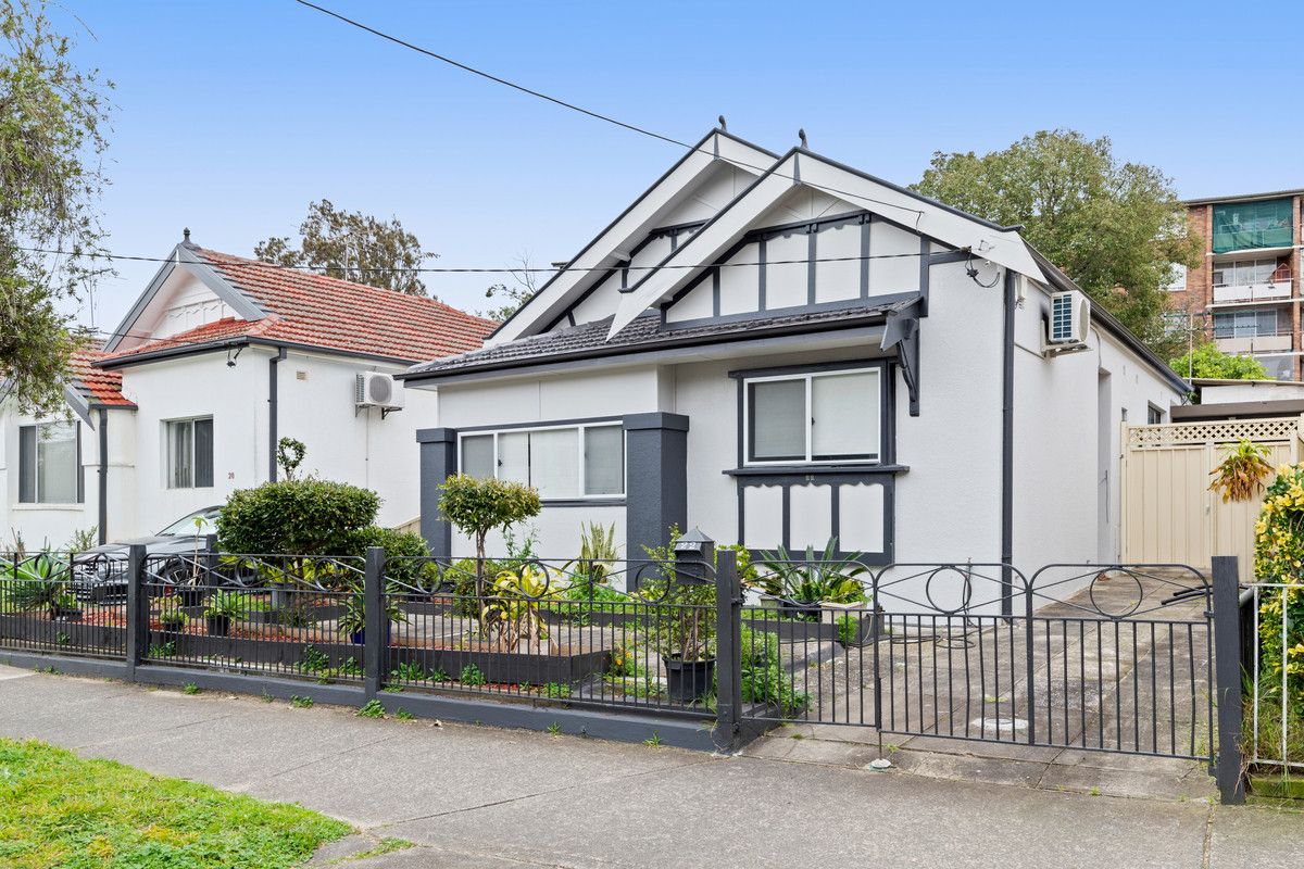 4 bedrooms House in 22 Hill Street MARRICKVILLE NSW, 2204