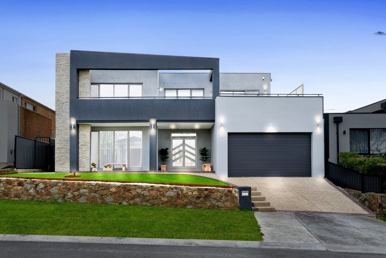 5 bedrooms House in 6 Silvan Terrace GREENVALE VIC, 3059