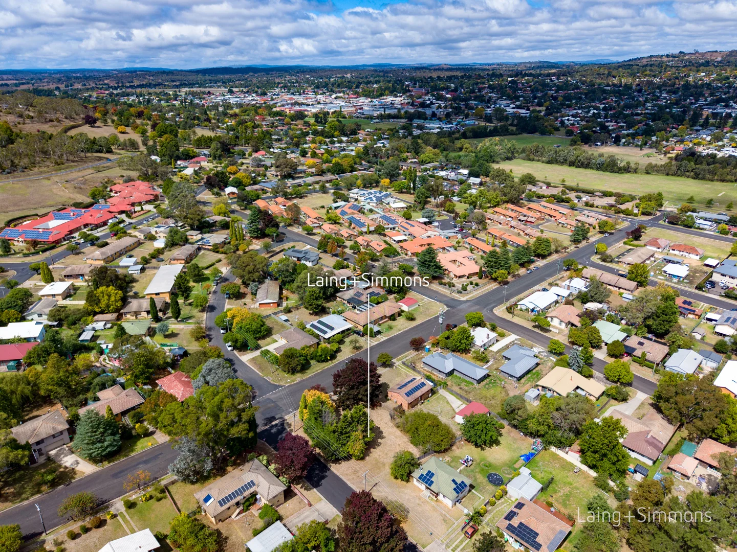Additional image 2 of 28 O'dell Street, Armidale NSW 2350