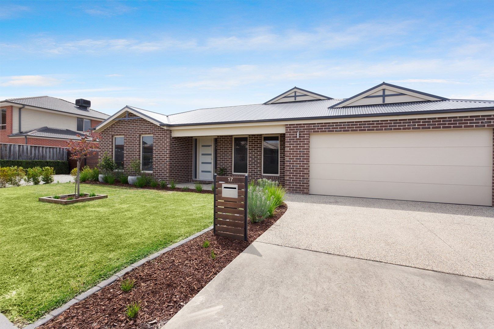 17 Royanne Close, Bunyip VIC 3815, Image 0