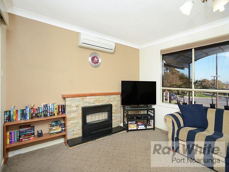 53 Selway Terrace, O'Sullivan Beach SA 5166, Image 2