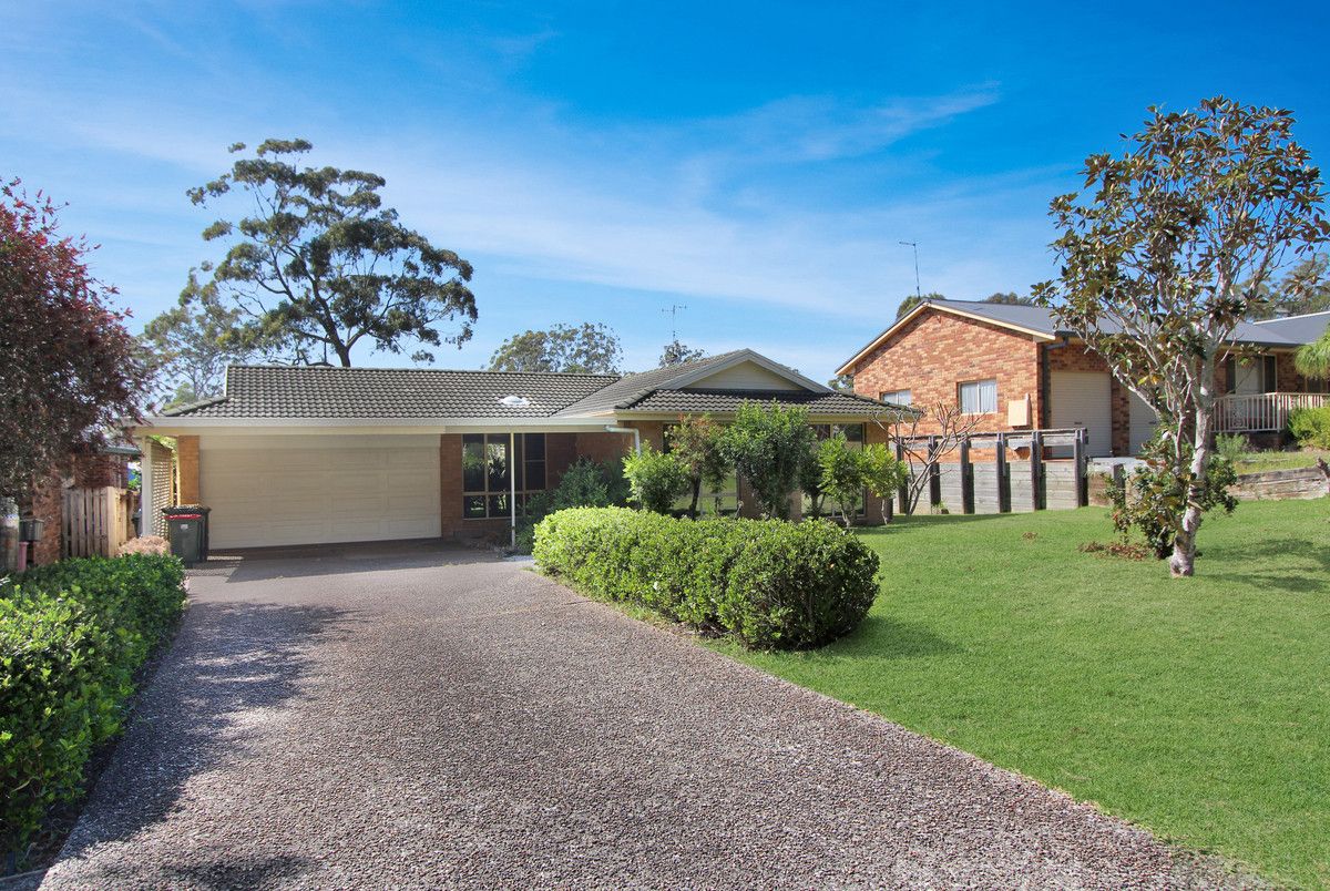 3 bedrooms House in 10 Coucal Close PORT MACQUARIE NSW, 2444