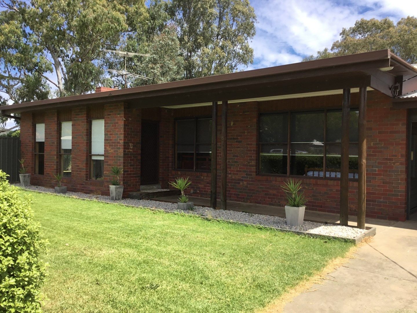 31 Williams Street, Myrtleford VIC 3737 House For Rent Domain