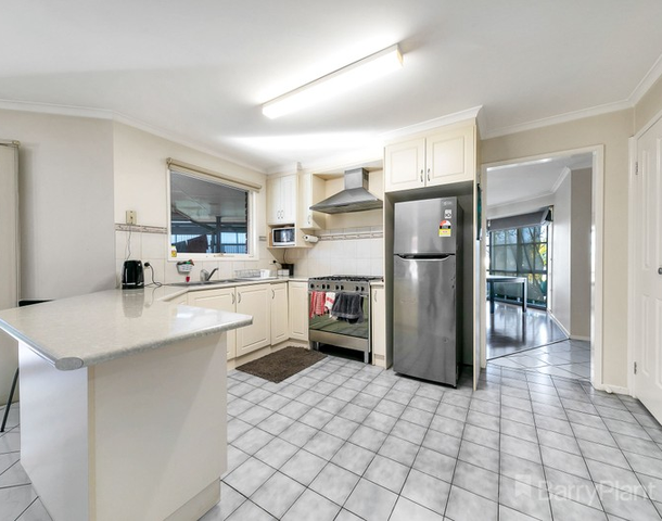 72 Nettle Drive, Hallam VIC 3803