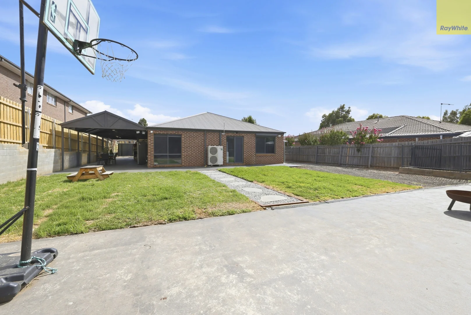 Additional image 18 of 23 Silverdale Drive, Darley VIC 3340