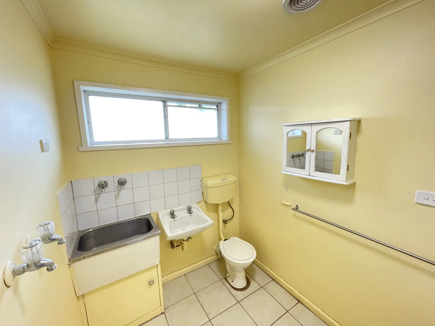 Additional image 10 of 2/14 Alexander Street, Cranbourne VIC 3977