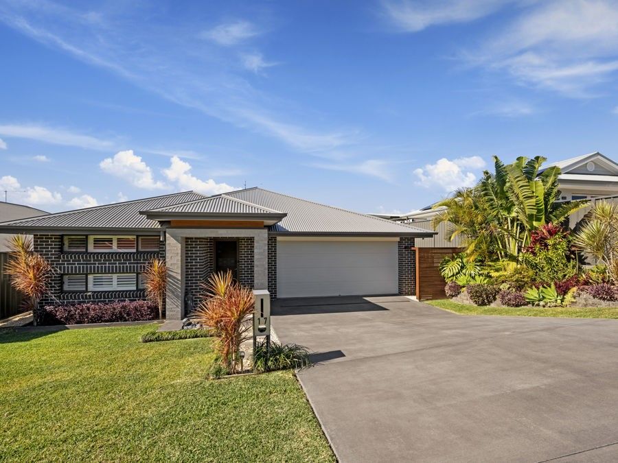 17 Sandcastle Drive, Sandy Beach NSW 2456, Image 0