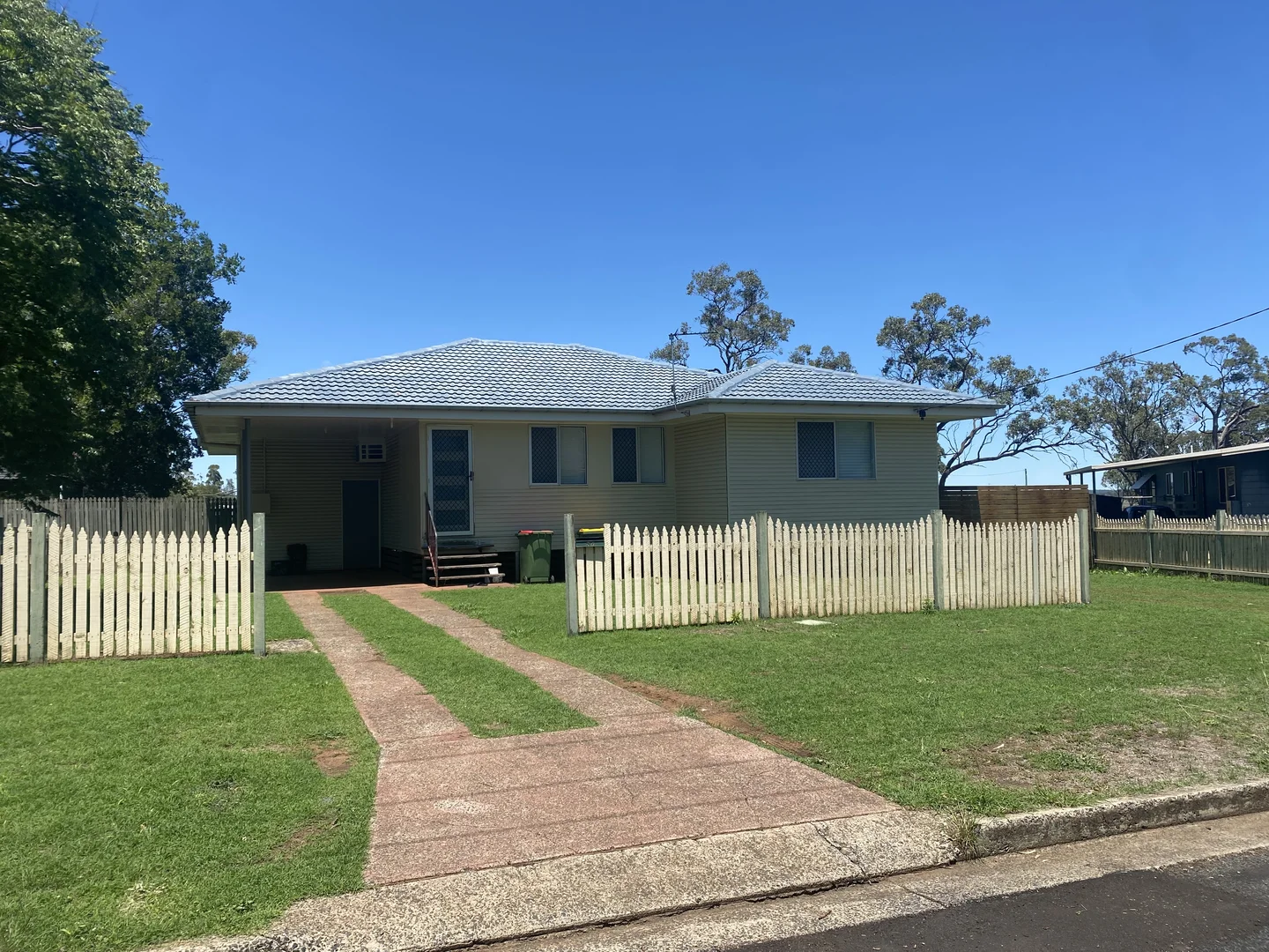 Milligan Street, Oakey QLD 4401