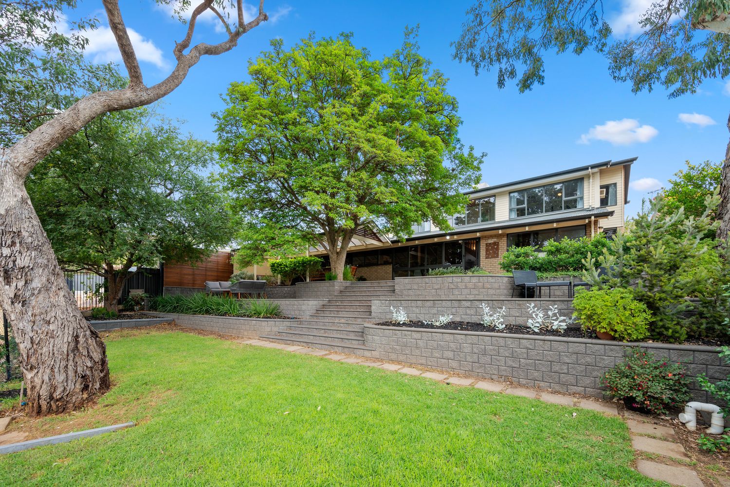 15 Port Lincoln Boulevard, Pasadena SA 5042, Image 0