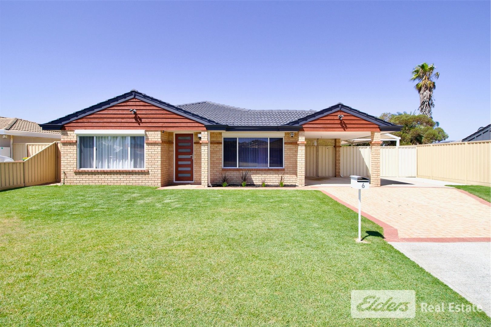 4 bedrooms House in  WAIKIKI WA, 6169