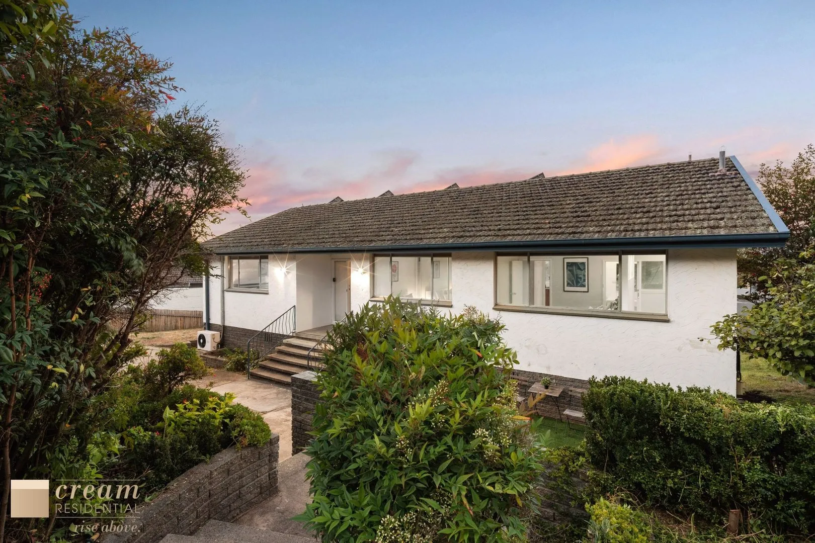House in Curtin