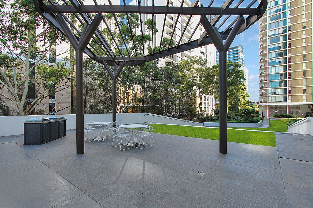 2 bedrooms Apartment / Unit / Flat in 307C/80 Waterloo Road MACQUARIE PARK NSW, 2113