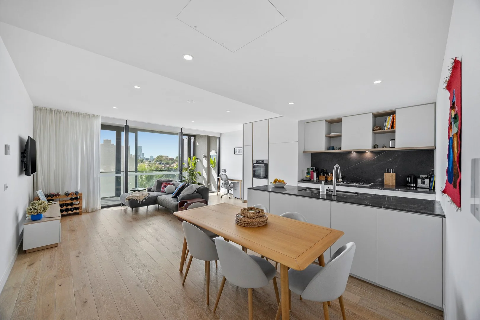 202/35 Wellington Street, St Kilda VIC 3182