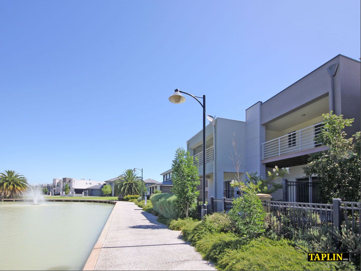 3 bedrooms Townhouse in 28 Nelson Crescent MAWSON LAKES SA, 5095