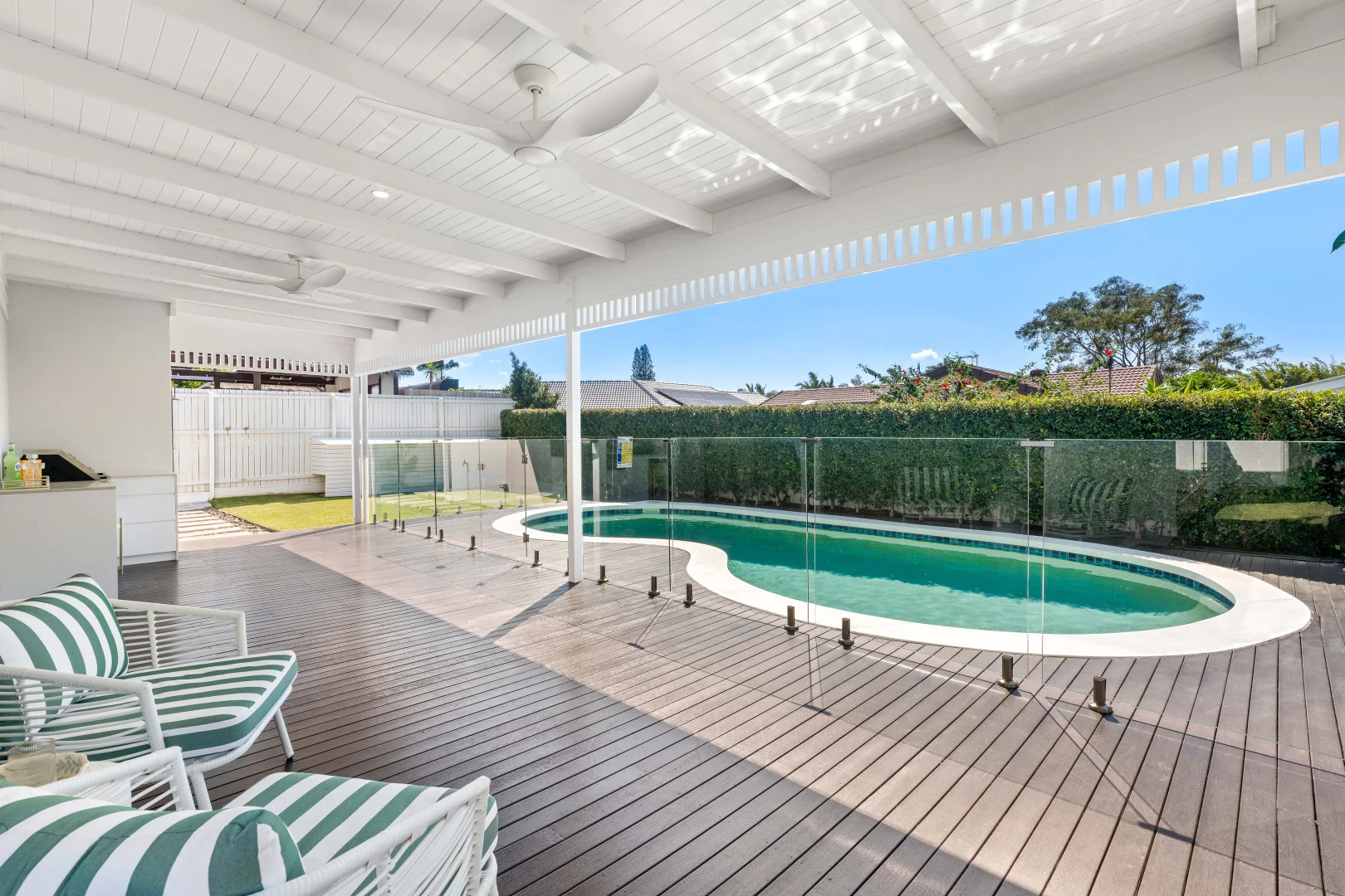 Additional image 12 of 11 Dunbarton Avenue, Sorrento QLD 4217