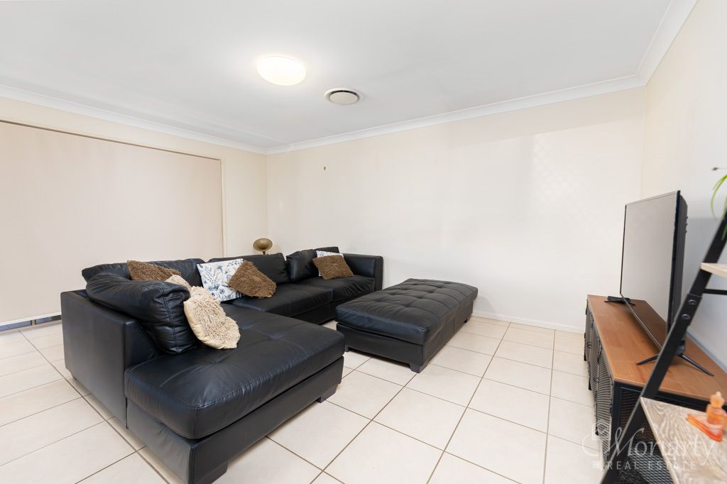 18 Brushbox Pl, Upper Caboolture QLD 4510, Image 2