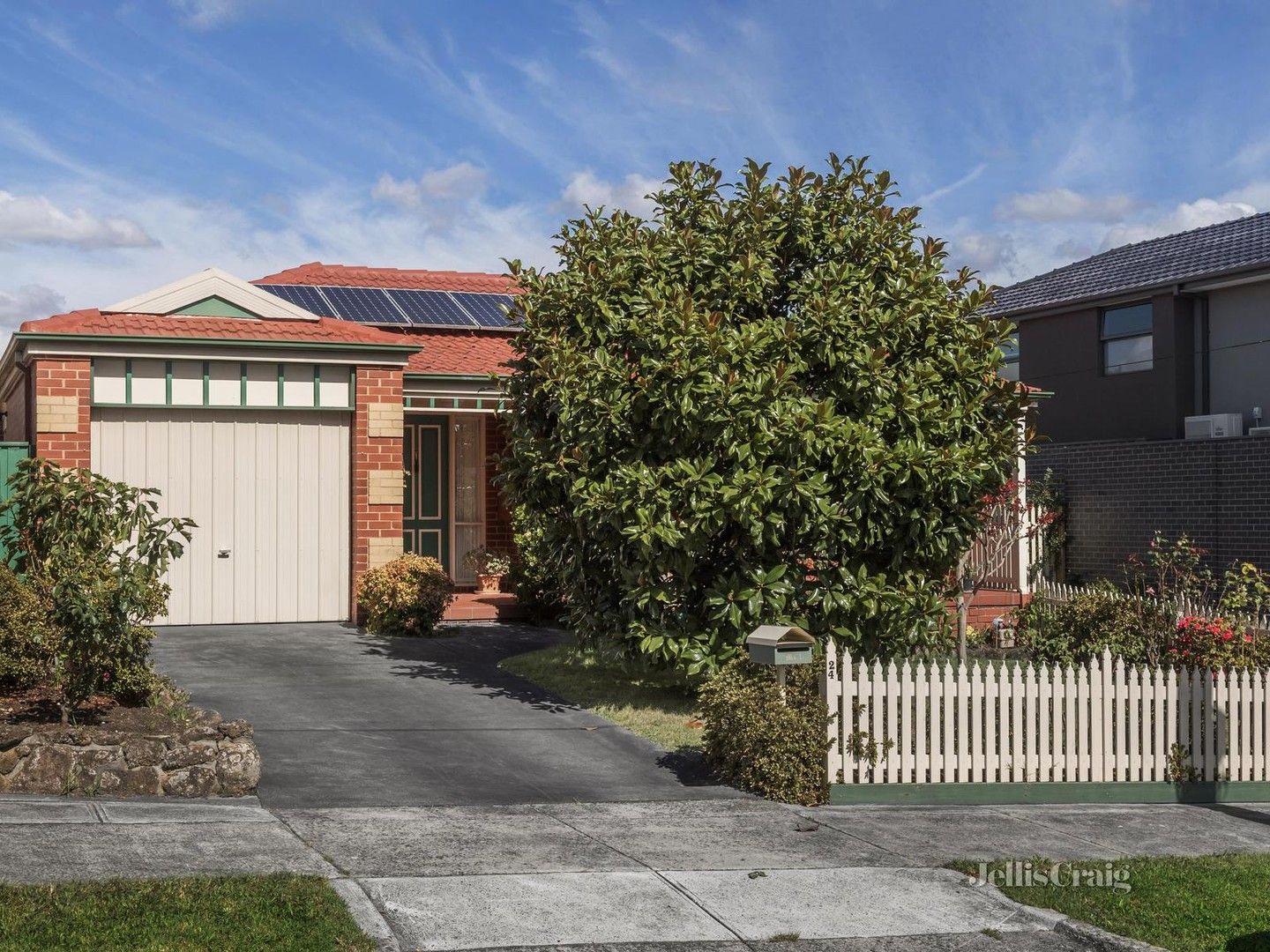 24 Amelia Crescent, Doncaster East VIC 3109, Image 0