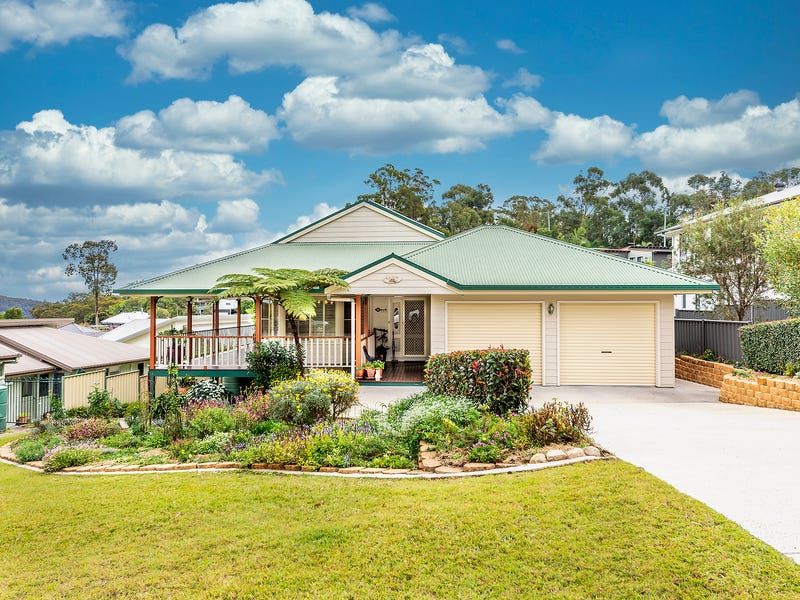 6 Highland Ridge, Maclean NSW 2463