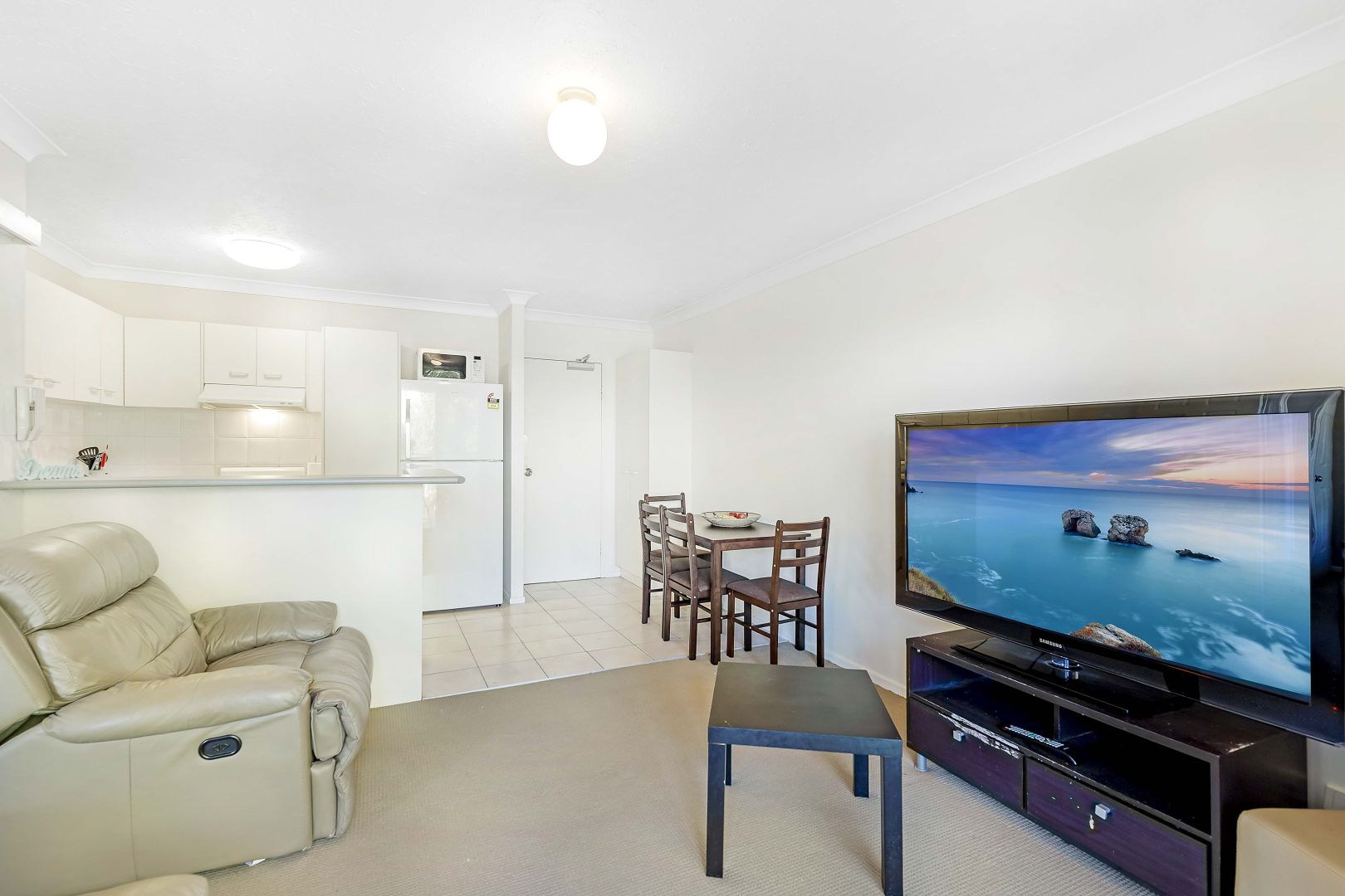 29/11-19 Taylor Street, Biggera Waters QLD 4216, Image 2