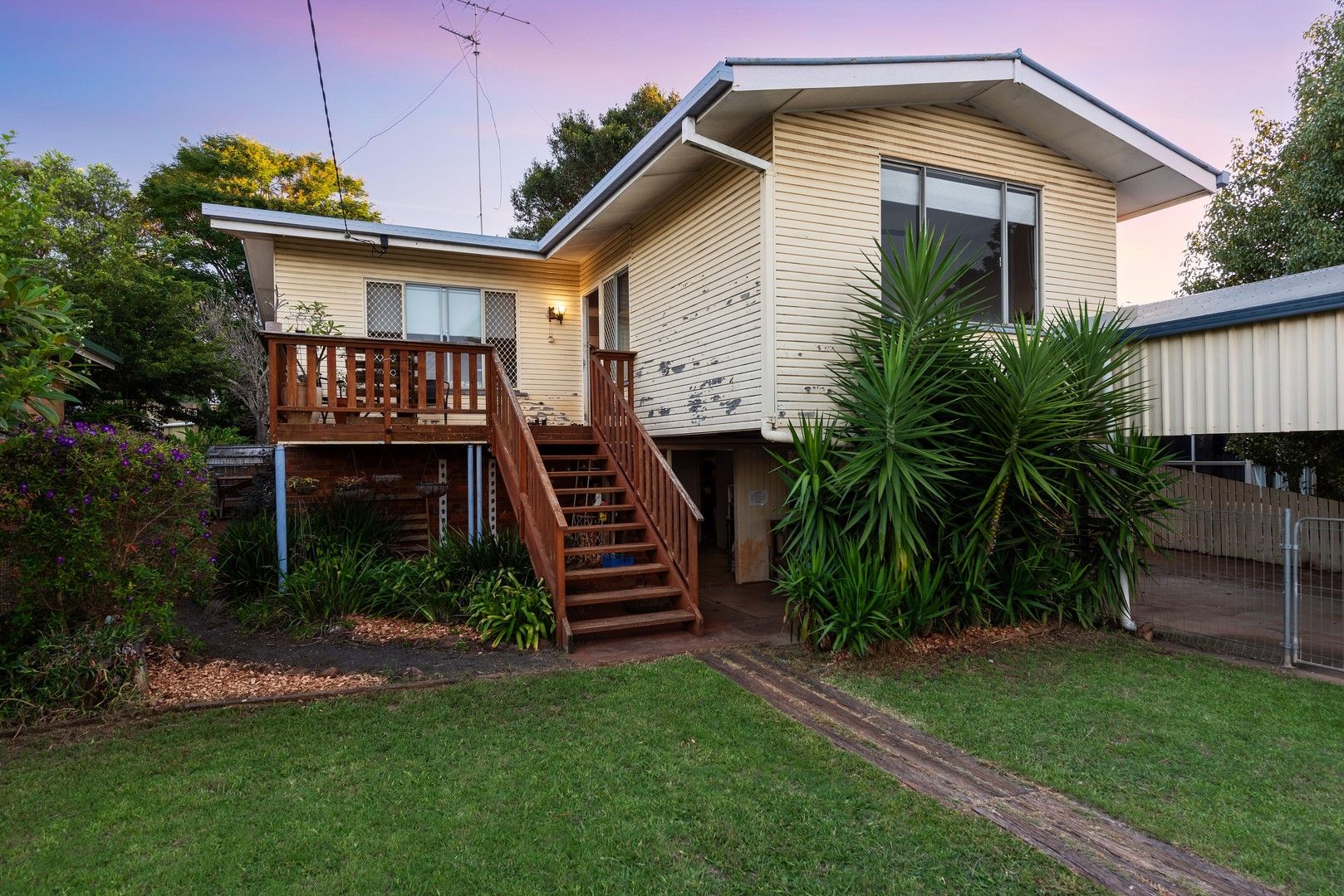 62 Dunne Street, Harristown QLD 4350, Image 0