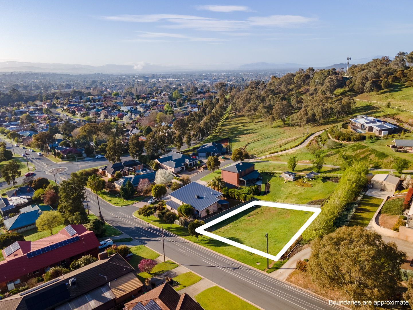 705 Pearsall Street, Hamilton Valley Property History & Address