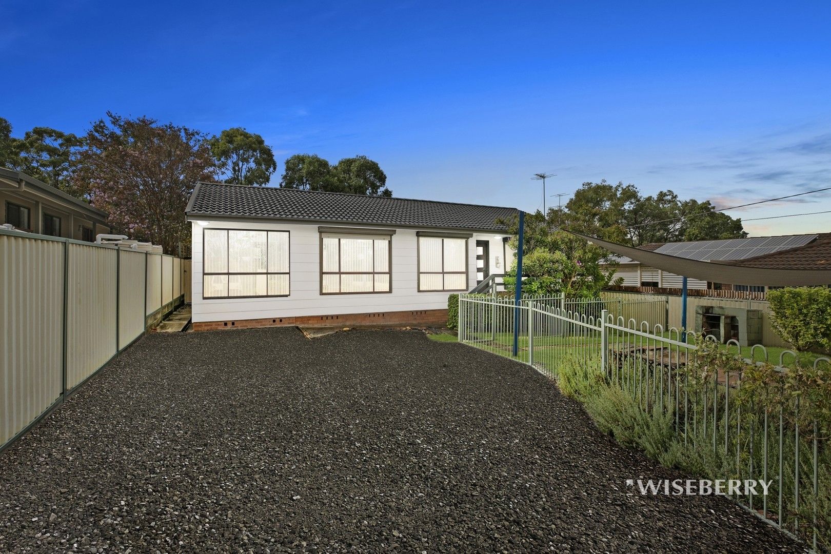 5a Pacific Highway, Lake Haven NSW 2263, Image 0