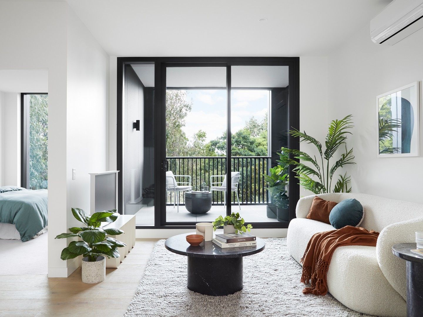 1 bedrooms New Apartments / Off the Plan in 1717/259 Normanby Road SOUTH MELBOURNE VIC, 3205