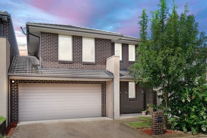 Picture of 28 Putters Lane, NORWEST NSW 2153