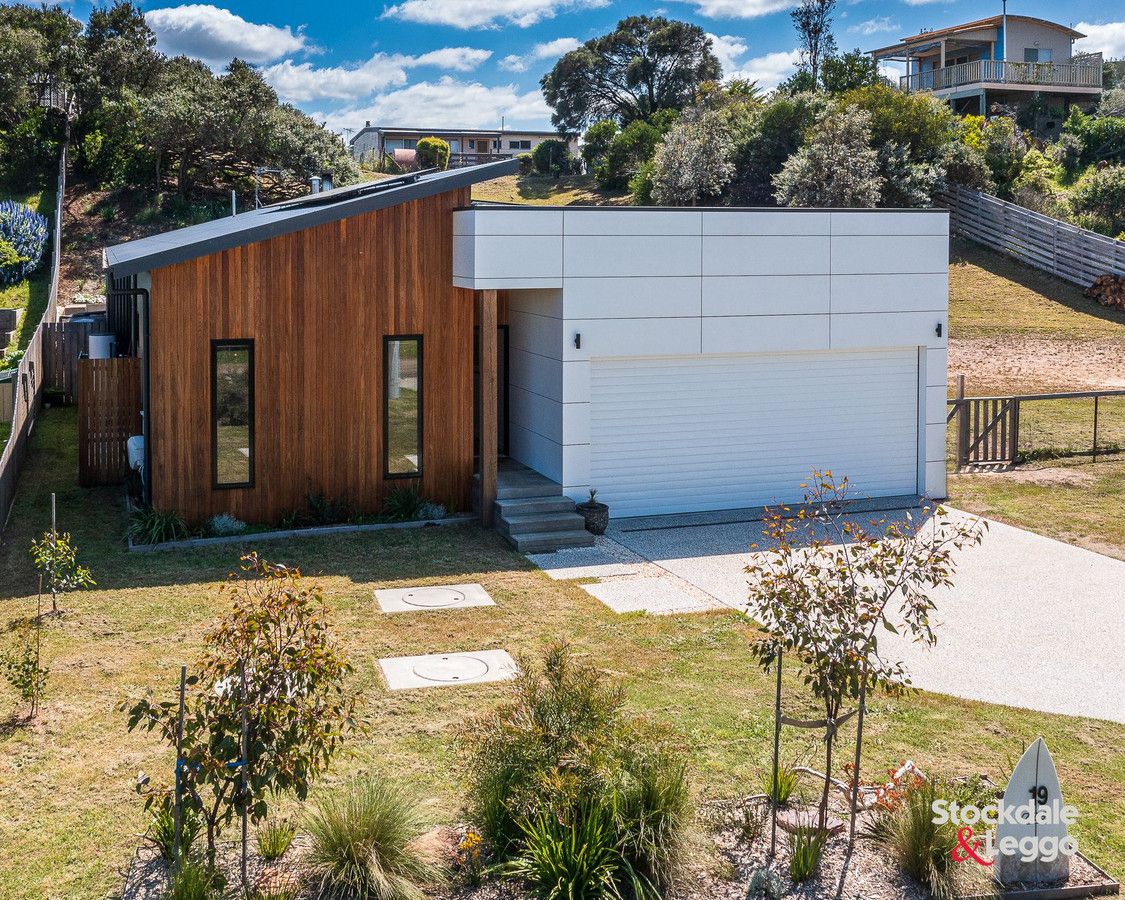 4 bedrooms House in 19 Louis Road VENUS BAY VIC, 3956