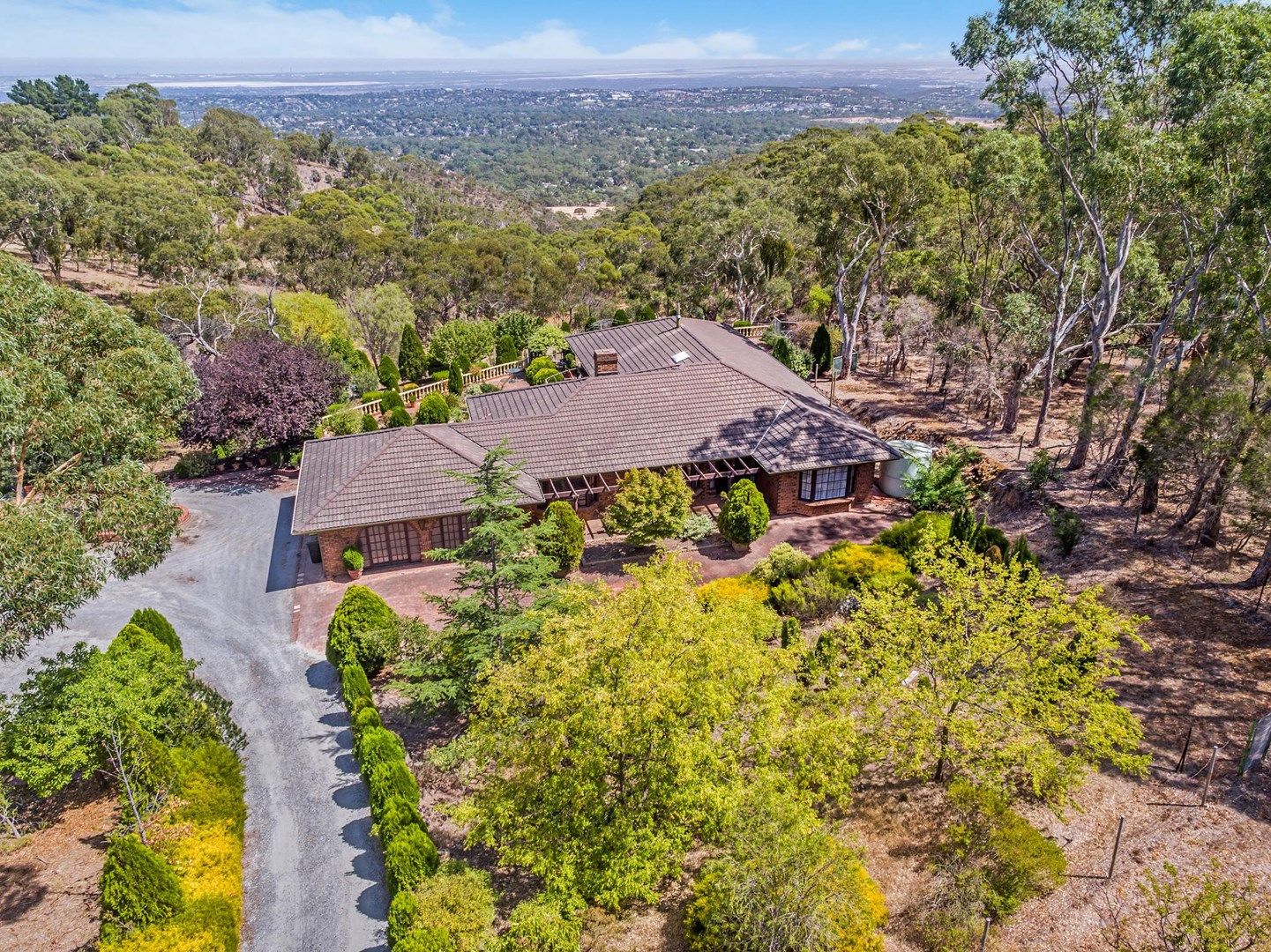 165 Range Road North, Upper Hermitage SA 5131, Image 0