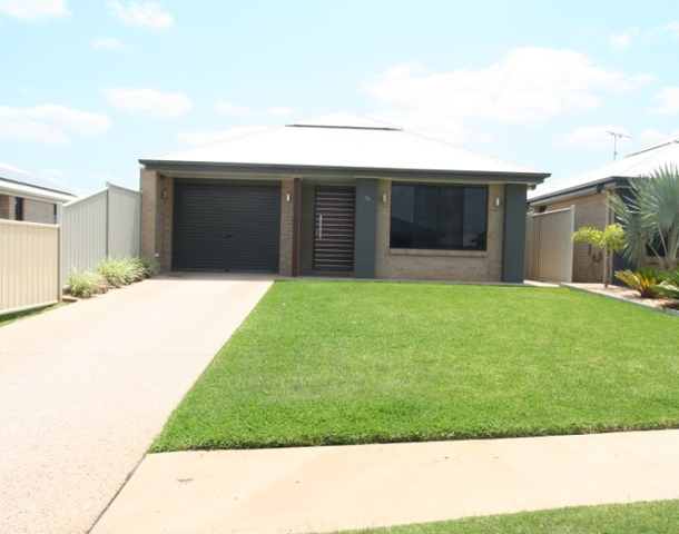 7B Desgrand Street, Emerald QLD 4720